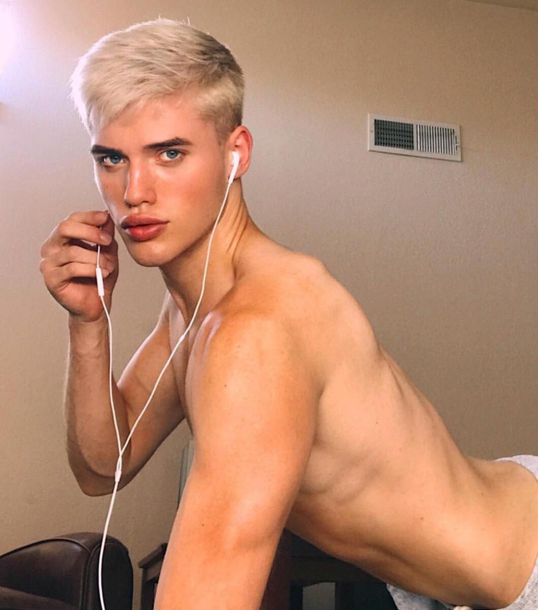 Lucasad (@lucasad), OnlyFans creator