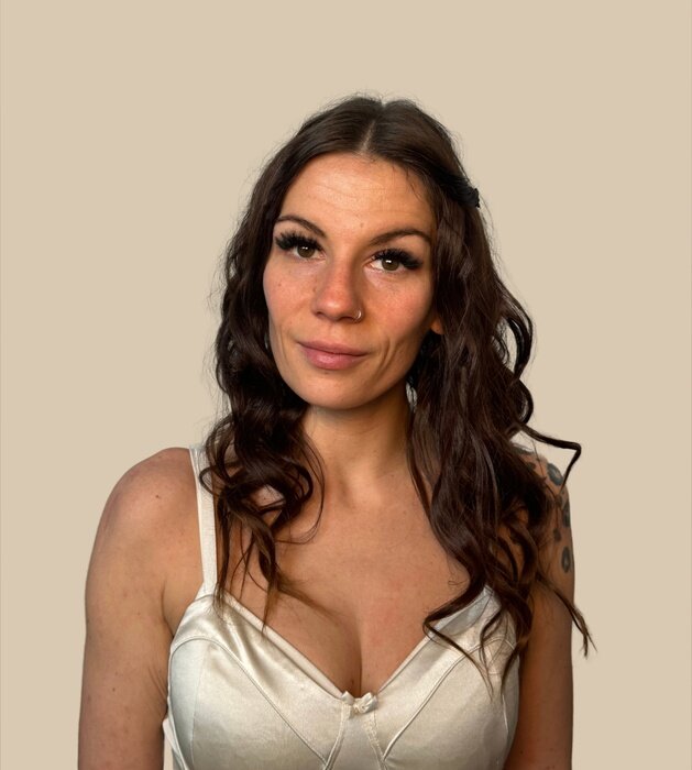 Luciewhite (@lucie-white), OnlyFans creator
