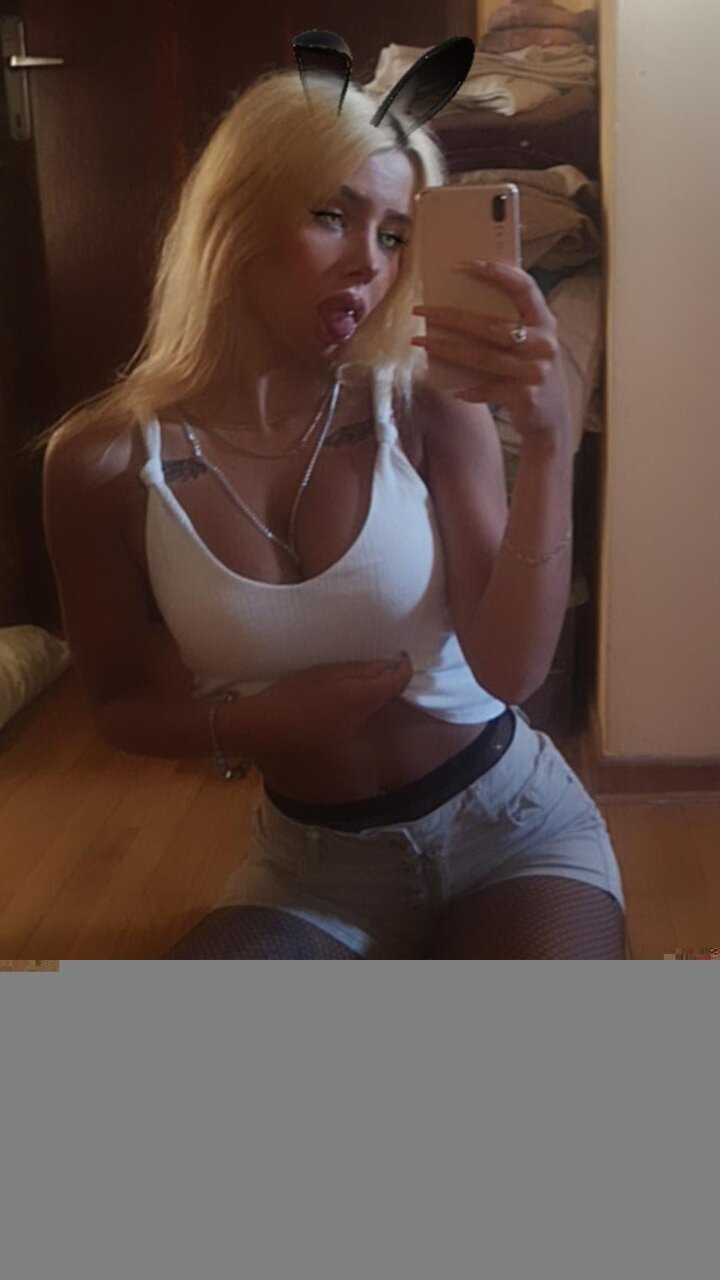 Luckylexi (@lucky_lexi), OnlyFans creator