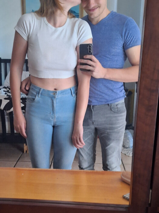 Lucyandalex (@lucy_and_alex), OnlyFans creator