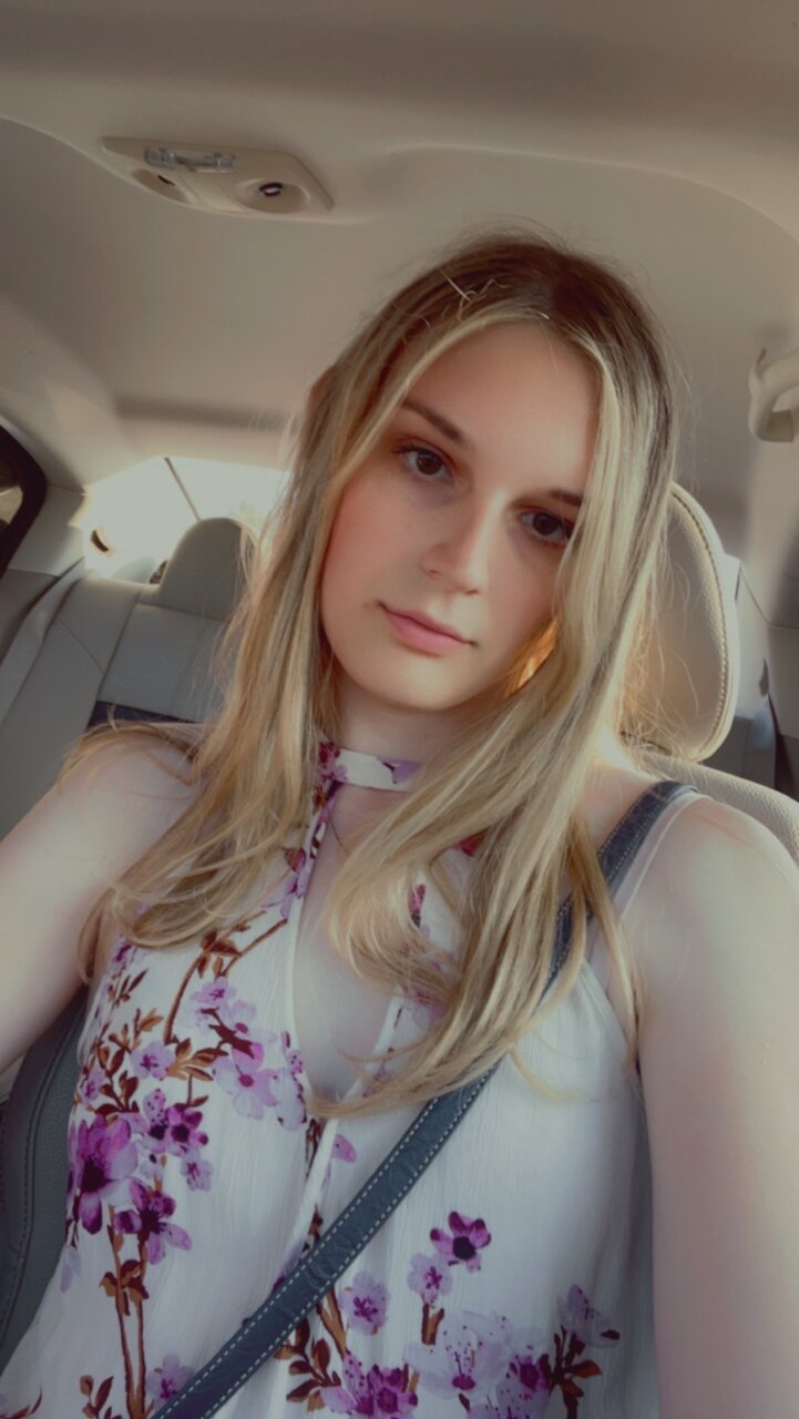 Lucyaura (@lucyaura), OnlyFans creator