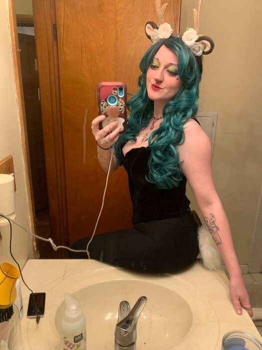 Lucyhazeofficialfree (@lucyhazeofficialfree), OnlyFans creator