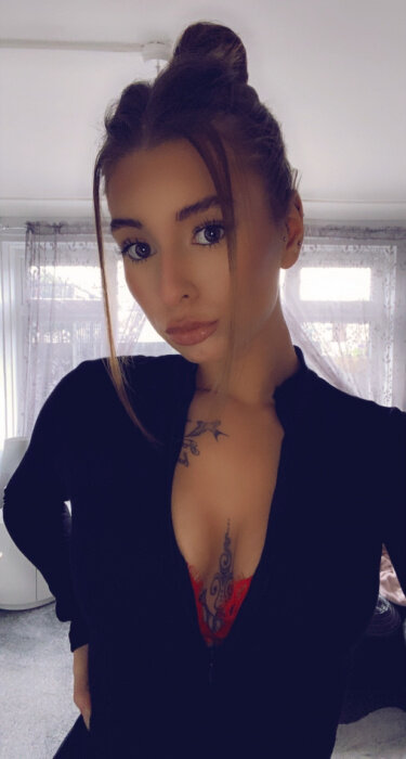 Lucymaexo (@lucymae_xo), OnlyFans creator