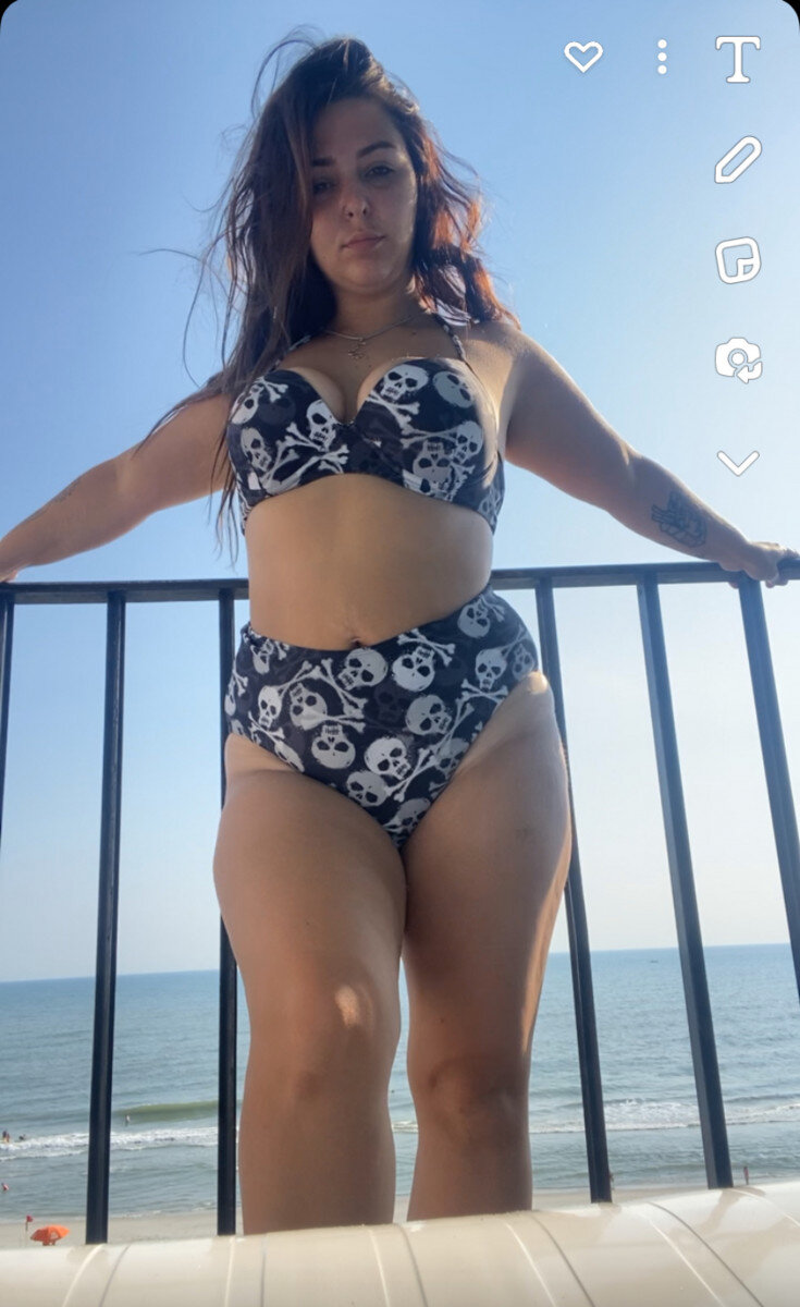 Lulbabybriii (@lulbabybriii), OnlyFans creator