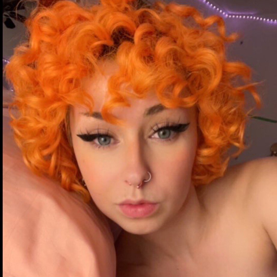 Lunalemon (@luna.lemon), OnlyFans creator
