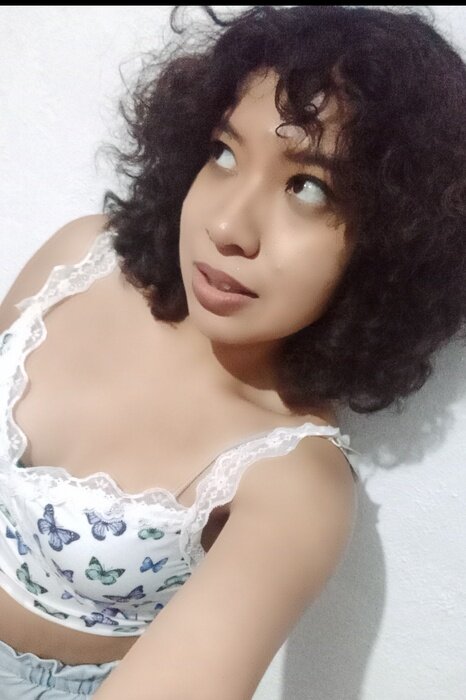 Lunalu1 (@luna_lu1), OnlyFans creator
