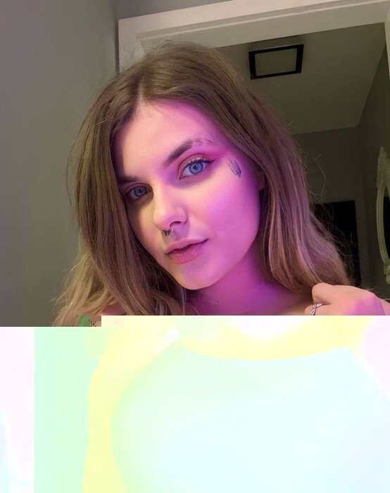 Hania (@lunar_unicorn), OnlyFans creator