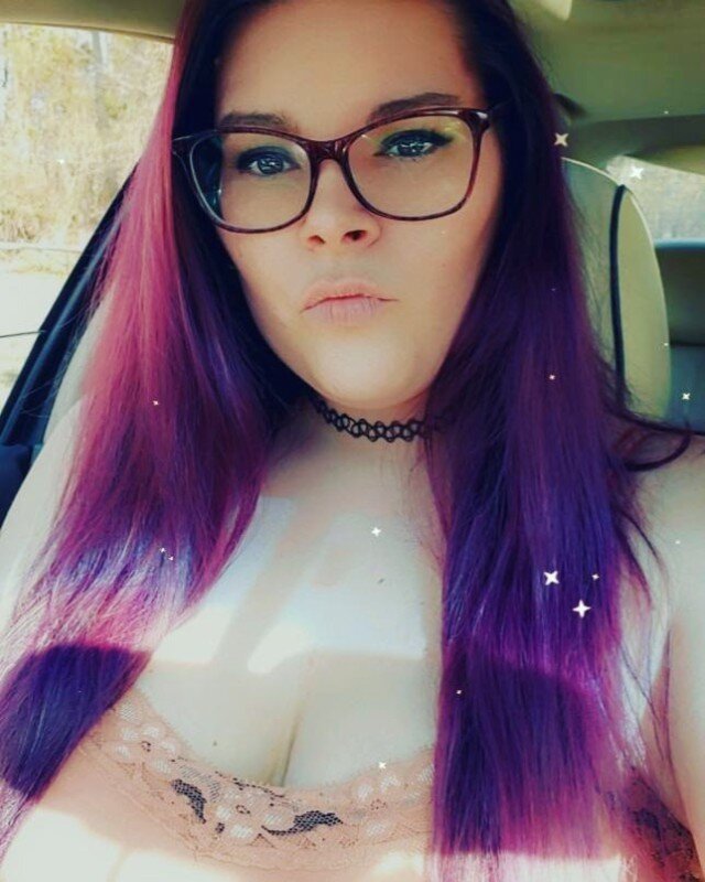 Lusciousluna25 (@lusciousluna25), OnlyFans creator