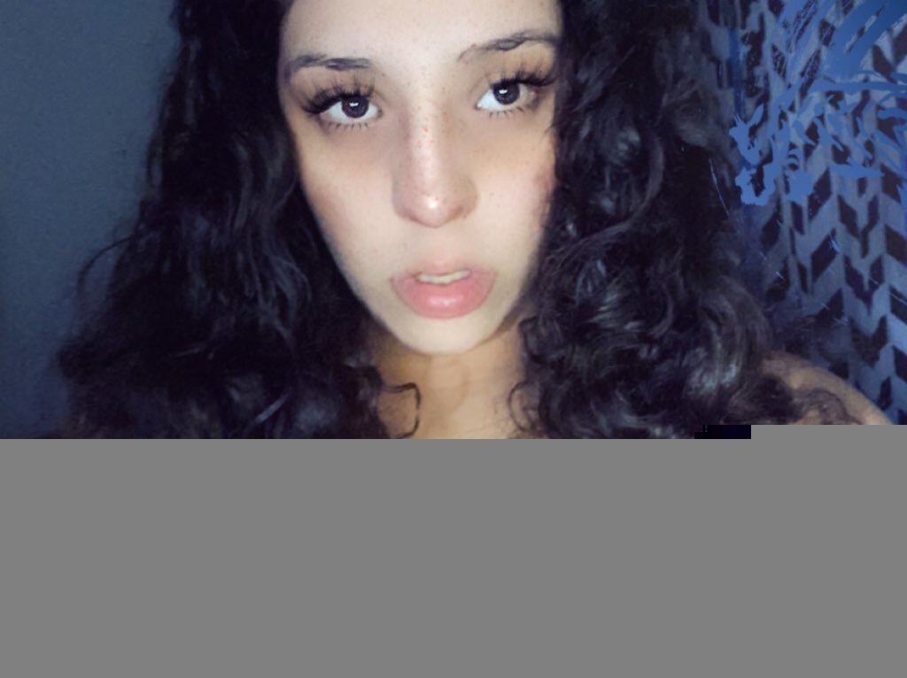 Lustinglyla (@lusting_lyla), OnlyFans creator