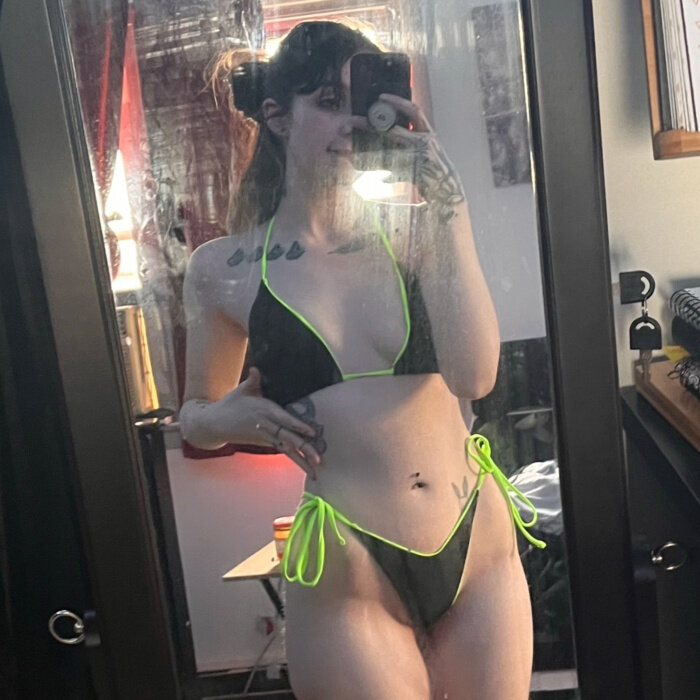 Luvstorm (@luvstorm), OnlyFans creator