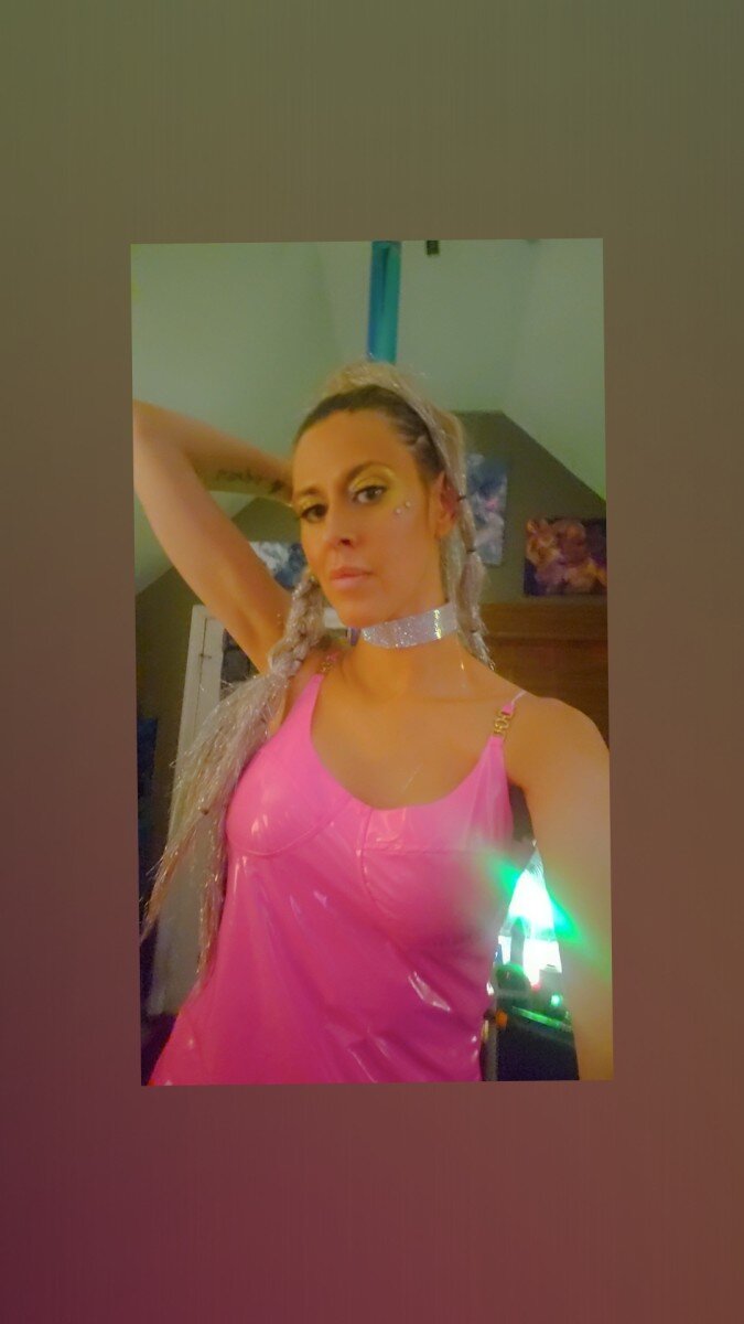 Luxlisbonxxx (@luxlisbonxxx), OnlyFans creator