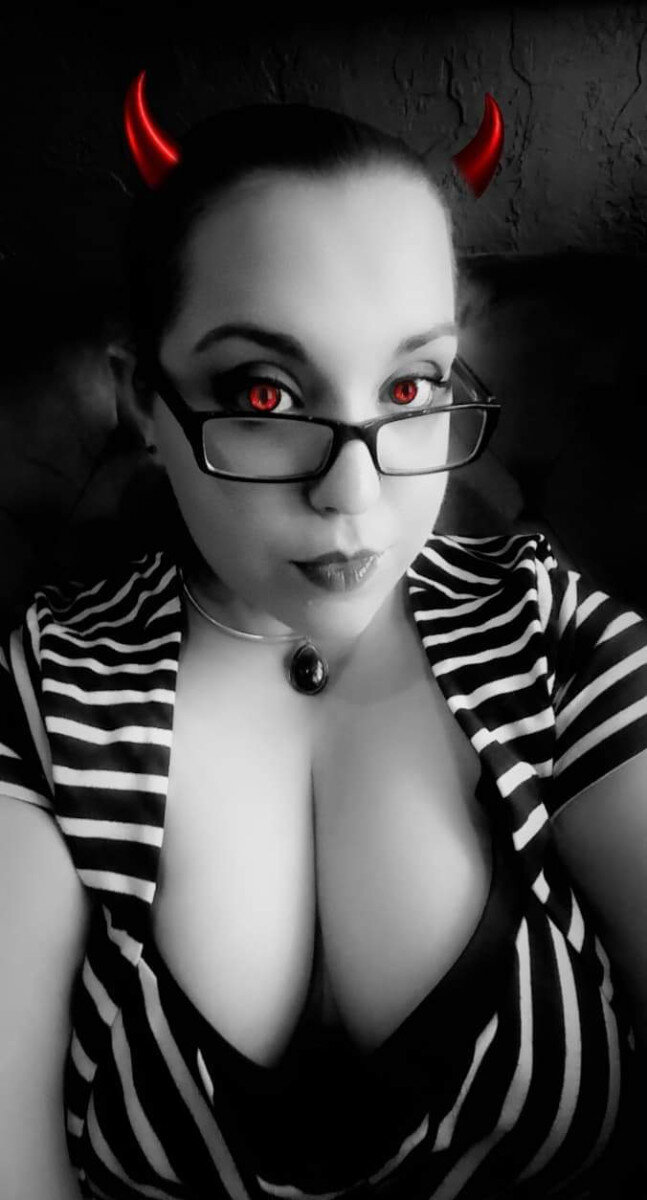 Lydialotus (@lydia_lotus), OnlyFans creator