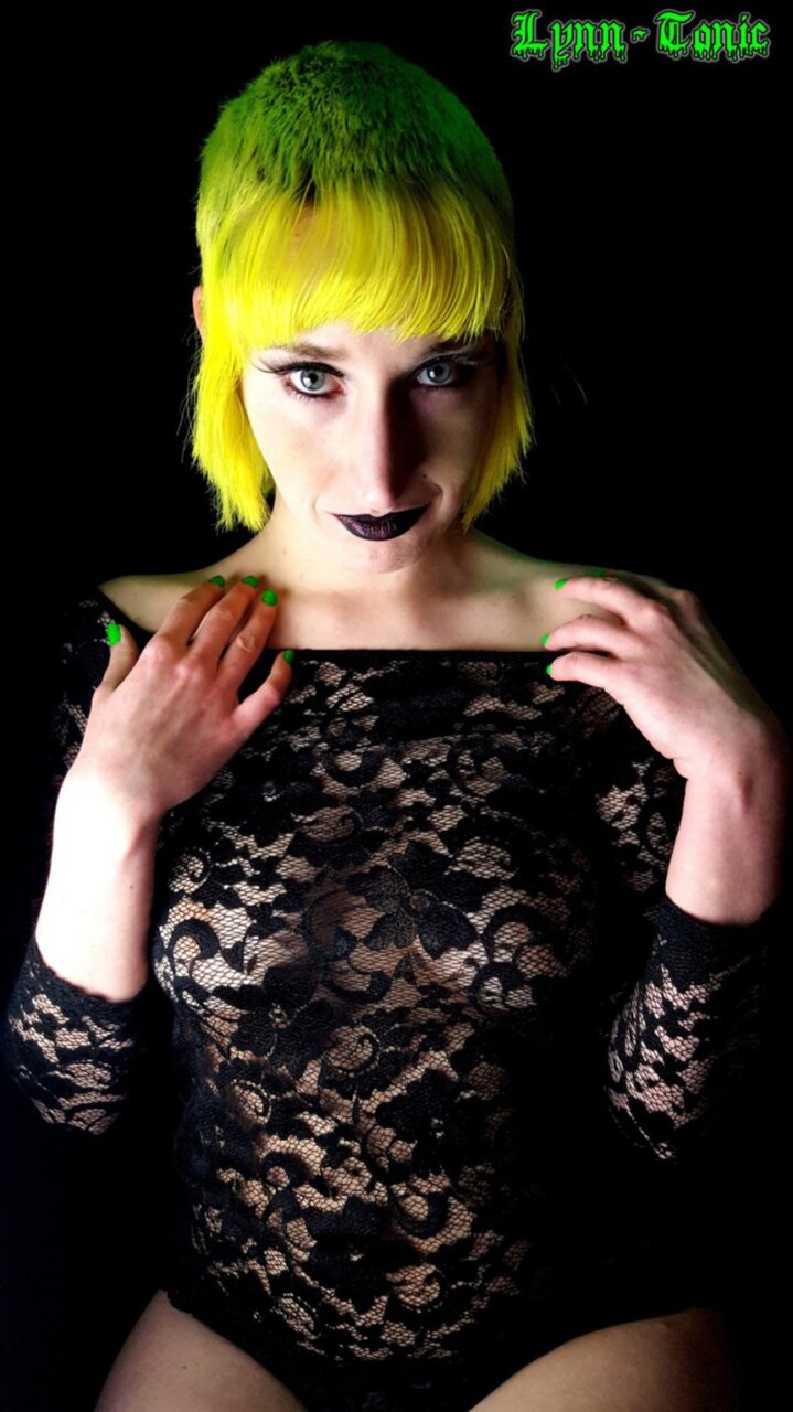 Lynntonicfree (@lynn-tonic-free), OnlyFans creator
