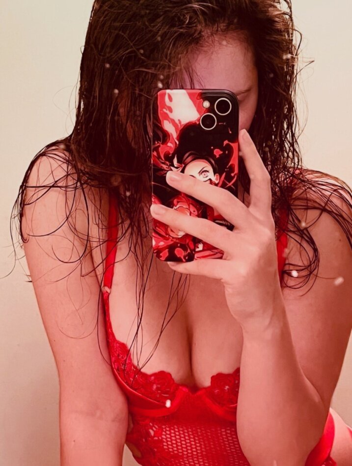 Lynncakes (@lynncakes), OnlyFans creator