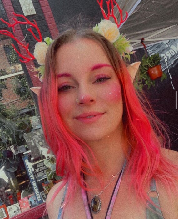 Lyrathefae (@lyra.the.fae), OnlyFans creator