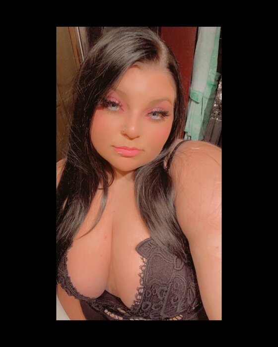 Lyssababy122 (@lyssababy122), OnlyFans creator