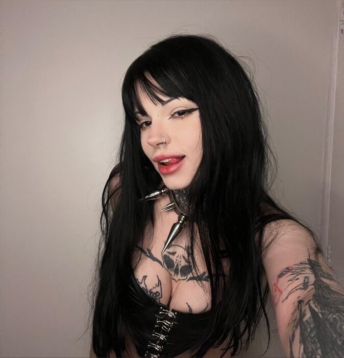 M1zzsand1 (@m1zzsand1), OnlyFans creator