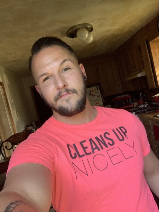 M9r9j9 (@m9r9j9), OnlyFans creator