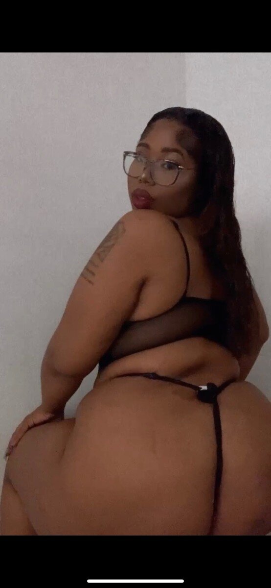 Maddieduh (@maddieduh), OnlyFans creator