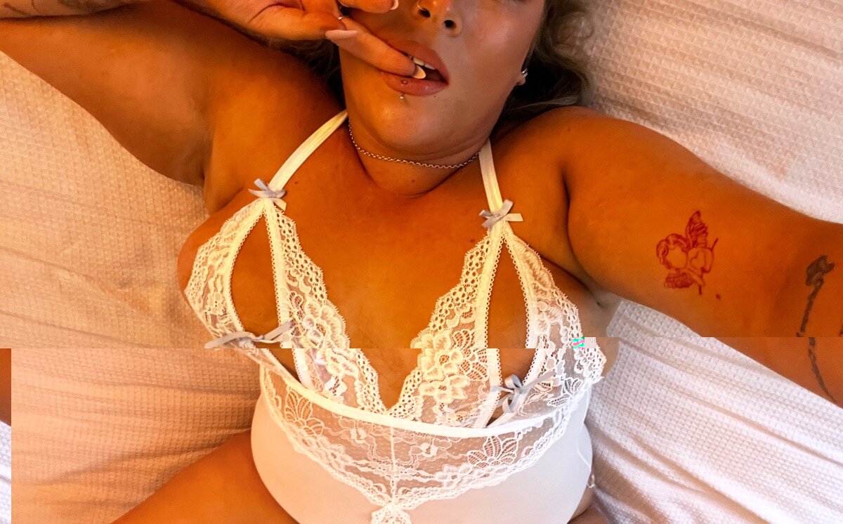 Maddybeth (@maddybeth), OnlyFans creator