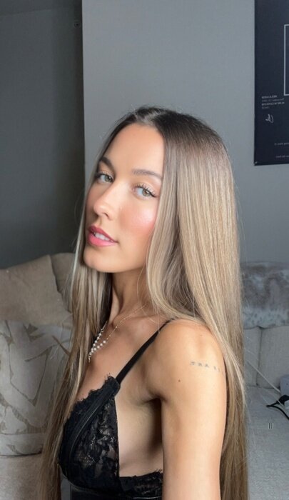 Madelineprescotttv (@madelineprescotttv), OnlyFans creator
