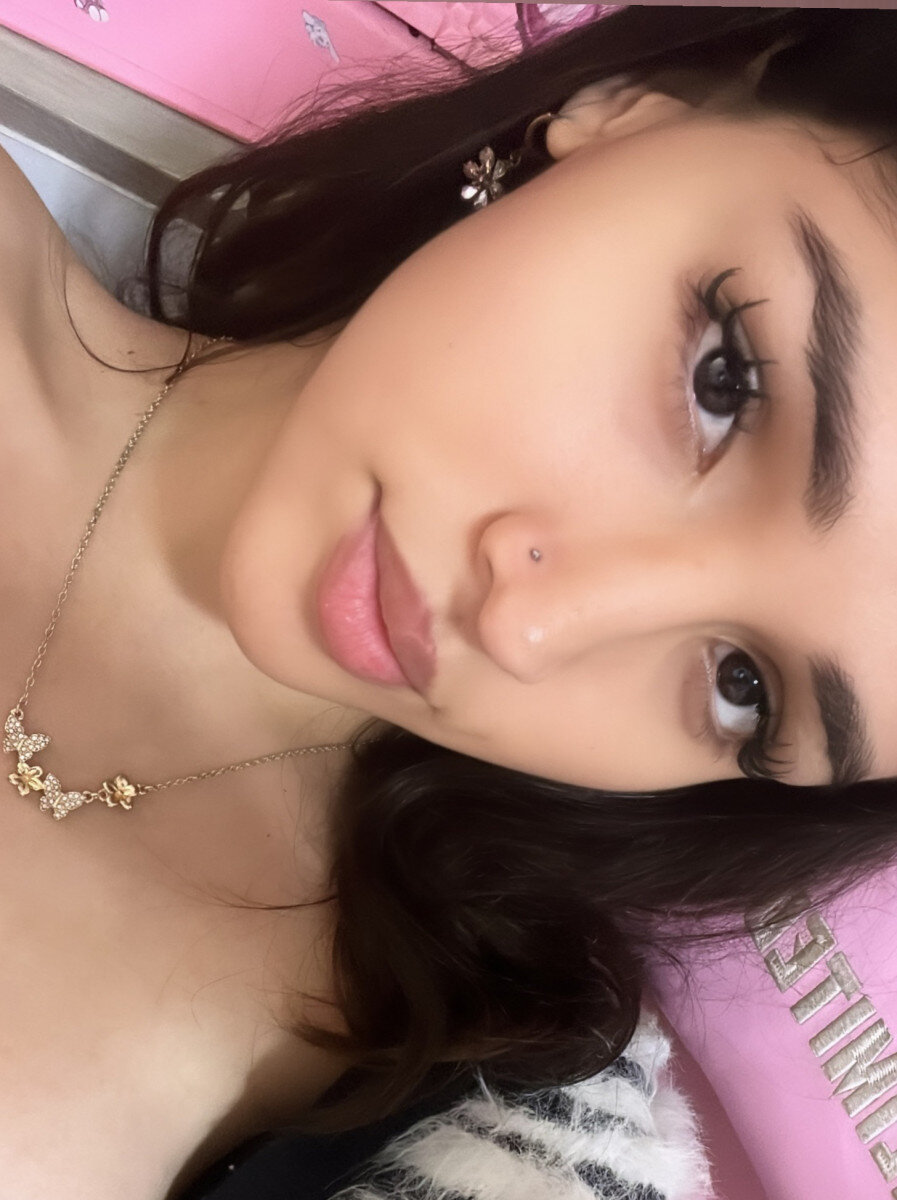 Mademoisellegia (@mademoisellegia), OnlyFans creator
