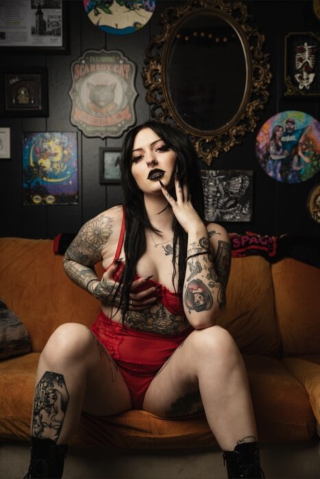 Maebemorty (@maebemorty), OnlyFans creator