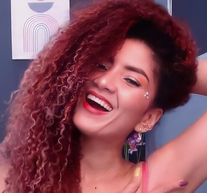 Maia (@maiapontes), OnlyFans creator