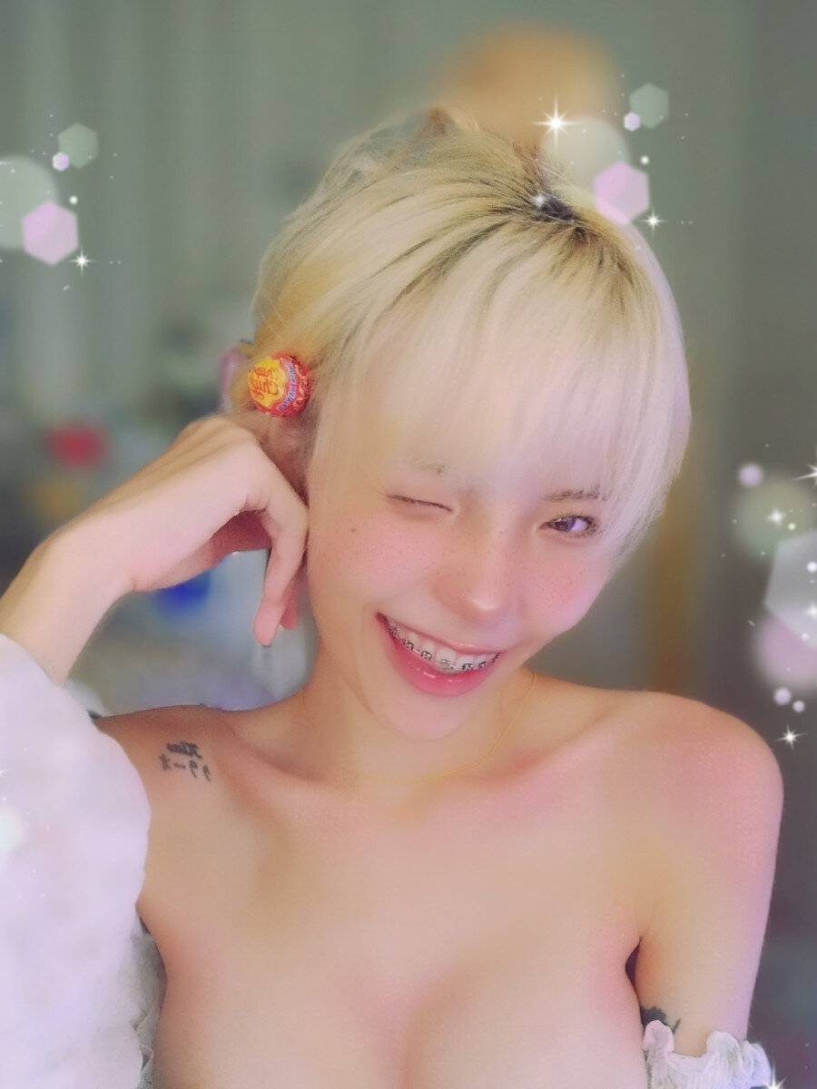 Gor (@mairaykn), OnlyFans creator