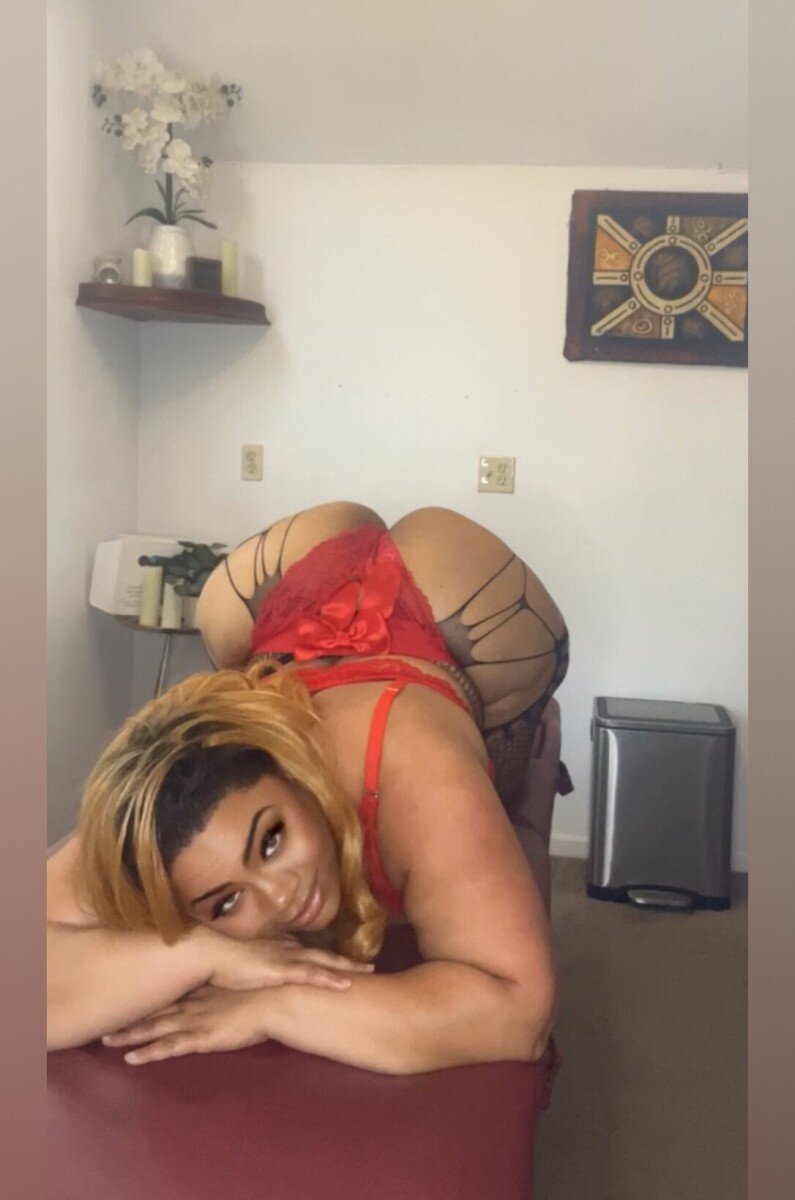 Majestysantiago (@majestysantiago), OnlyFans creator