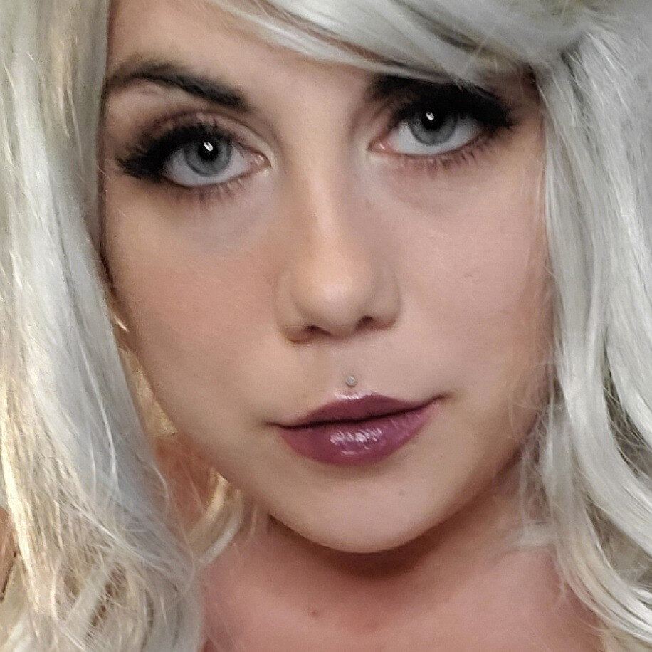 Makivip (@makivip), OnlyFans creator