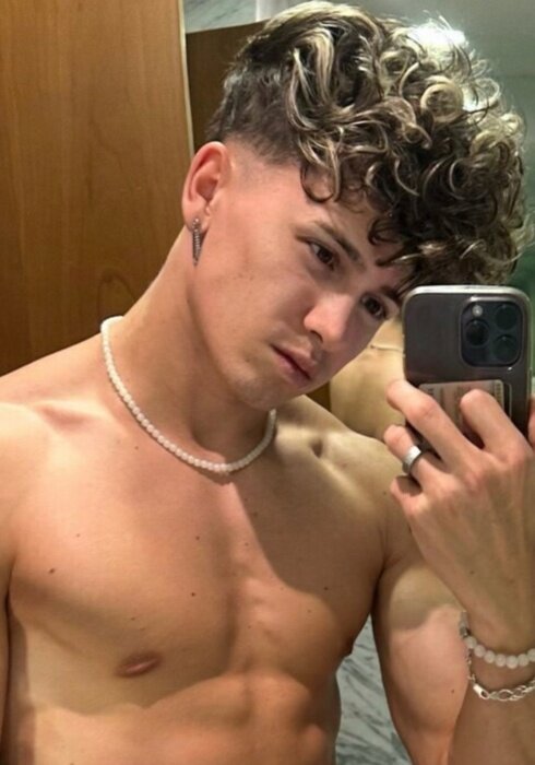 Maksim1free (@maksim1free), OnlyFans creator