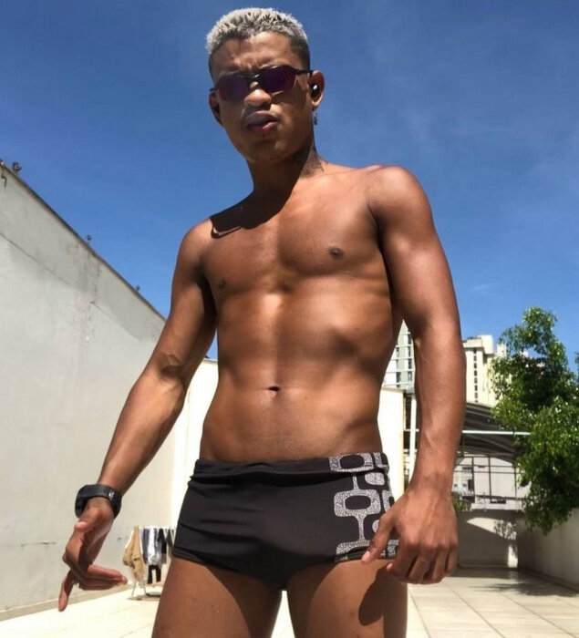 Maldhenzox23 (@maldhenzo.x23), OnlyFans creator
