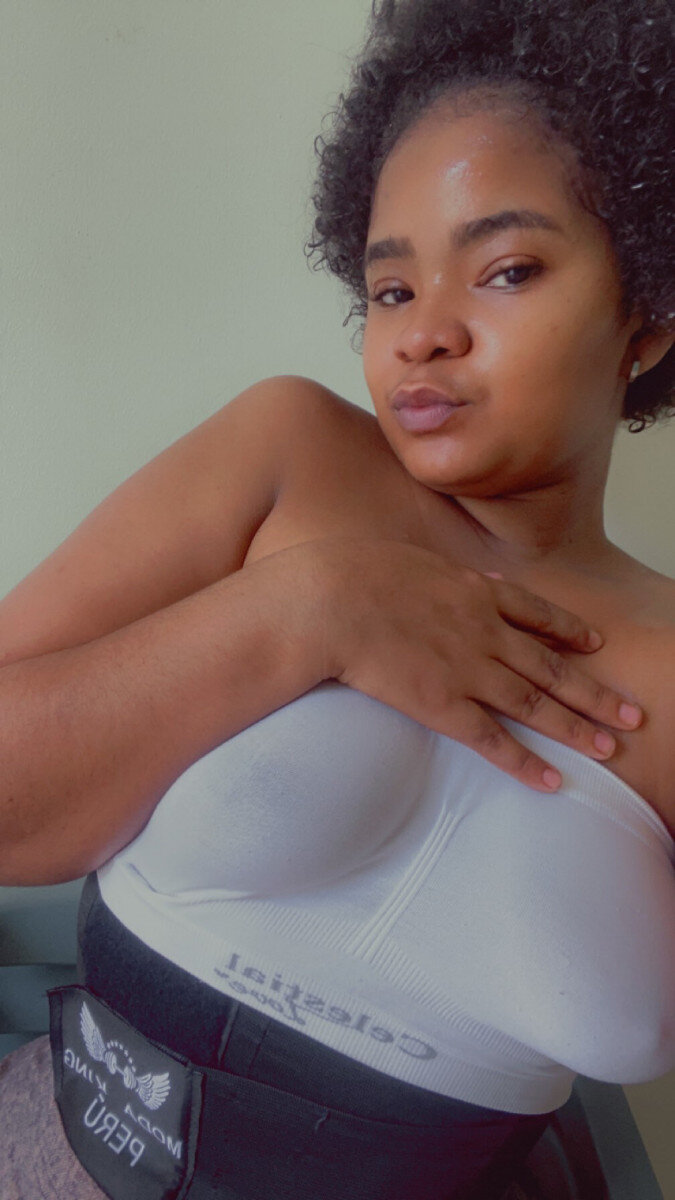 Mamiqueen2 (@mamiqueen2), OnlyFans creator