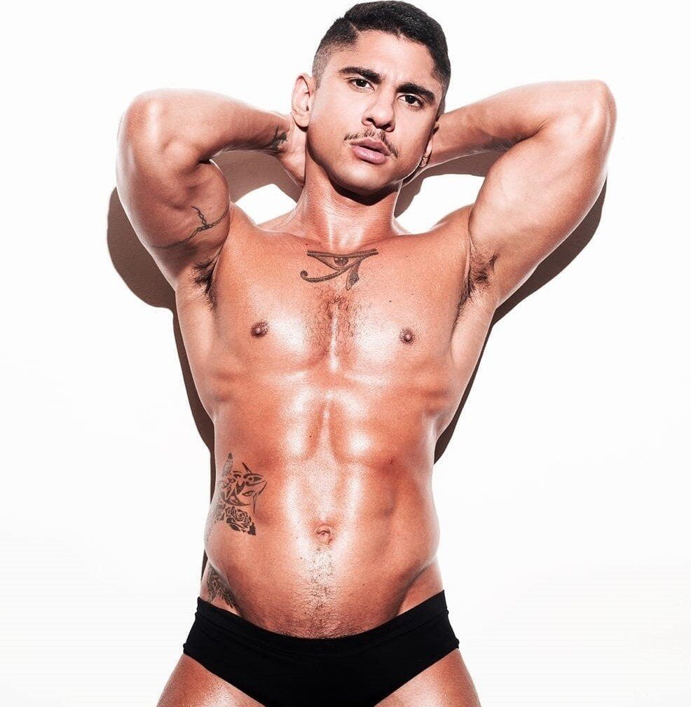 Mancinnifree (@mancinnifree), OnlyFans creator