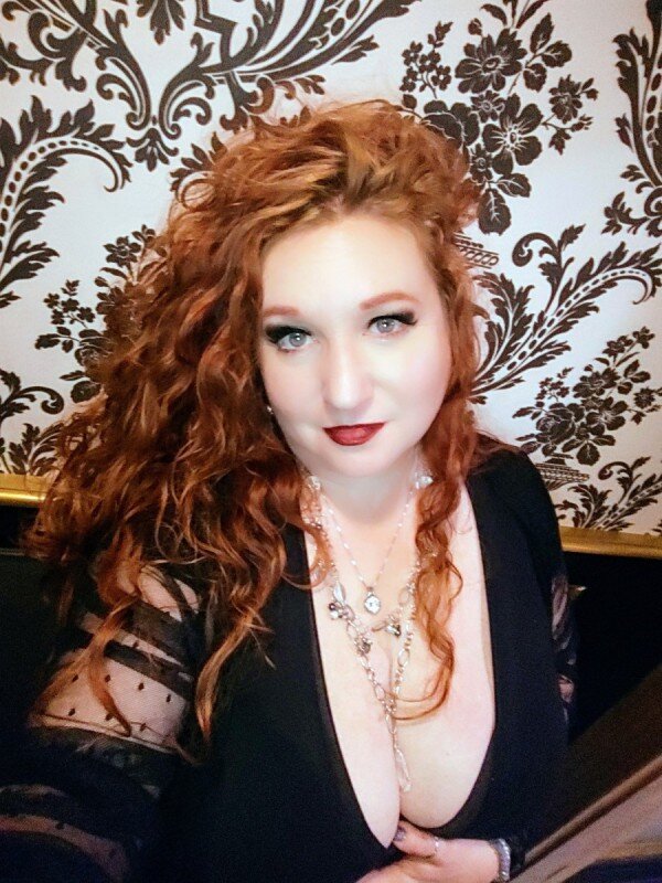 Mandeelicious (@mandee_licious), OnlyFans creator