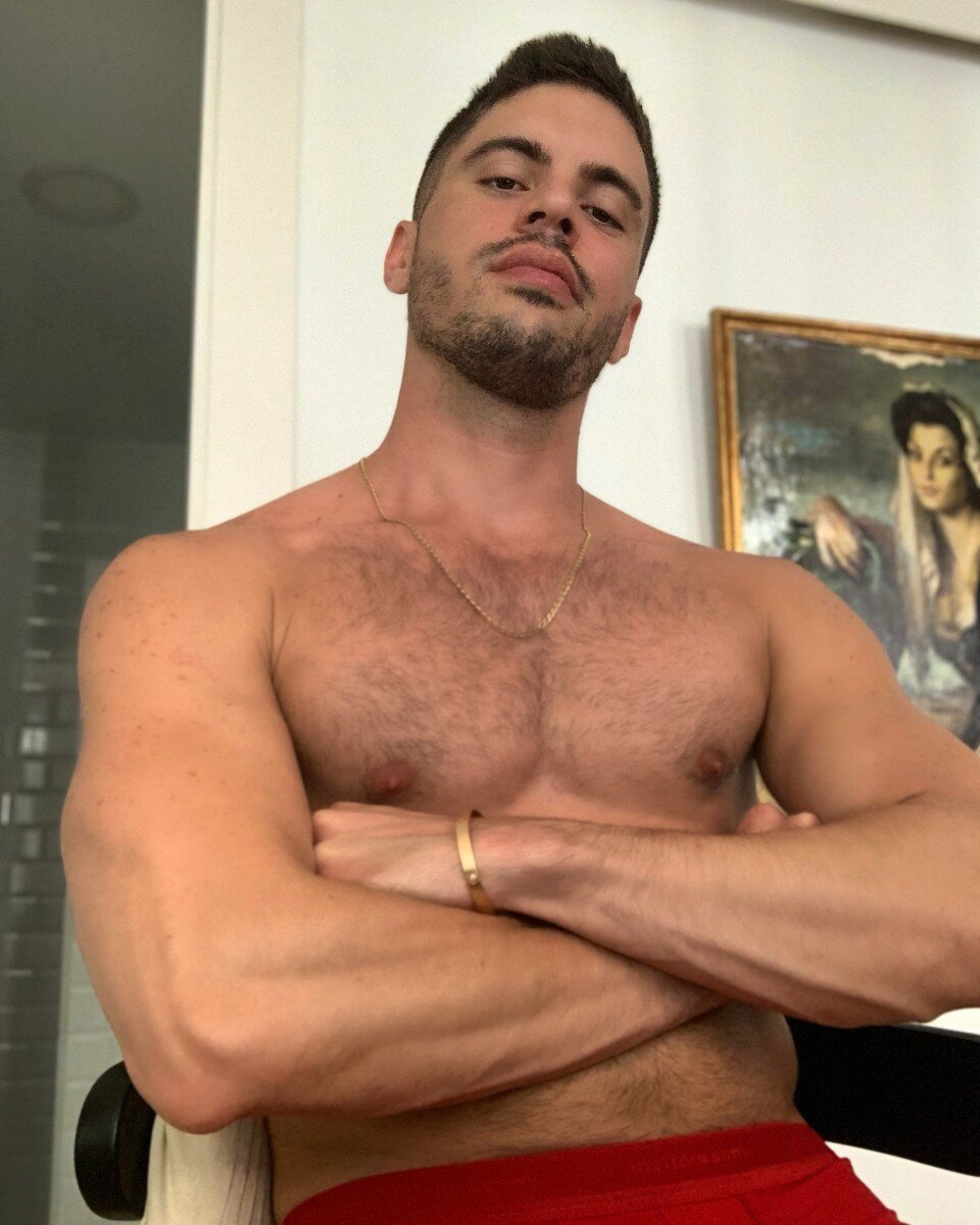 Manlobx (@manlobx), OnlyFans creator
