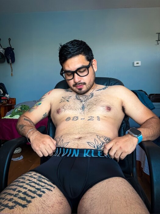 Manu97oficial (@manu97oficial), OnlyFans creator