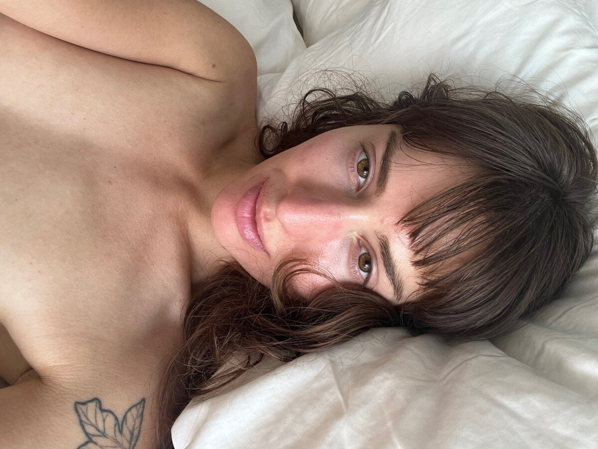 Margotdesaintphalle (@margotdesaintphalle), OnlyFans creator