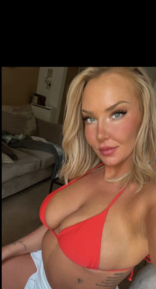 Mariahmayfree (@mariahmayfree), OnlyFans creator