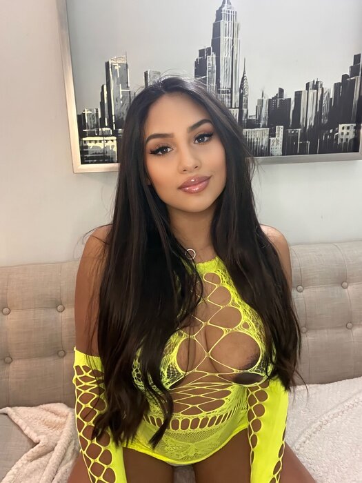 Mariaignaciacabriolier (@mariaignaciacabriolier), OnlyFans creator