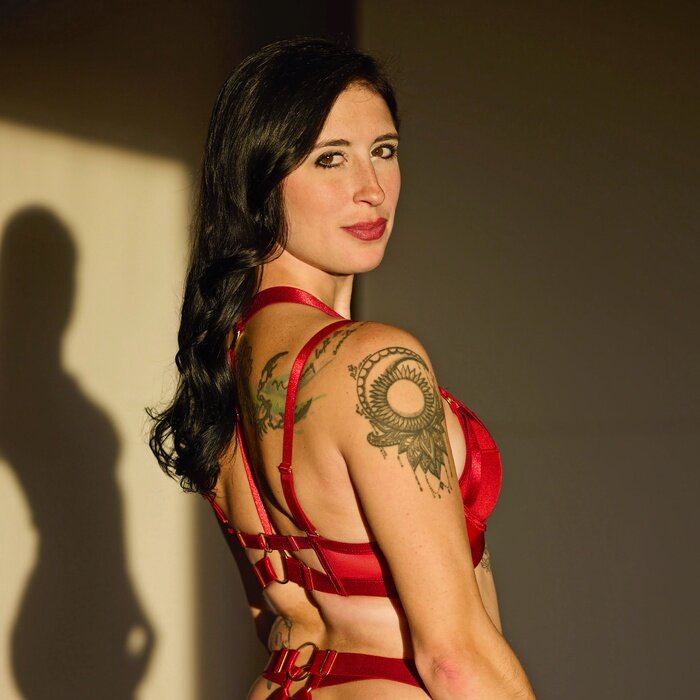 Mariefoxfree (@mariefoxfree), OnlyFans creator