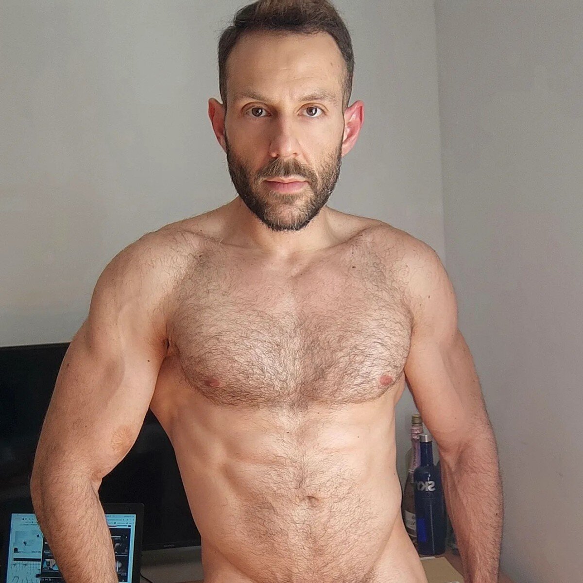 Mariogalenox (@mariogalenox), OnlyFans creator