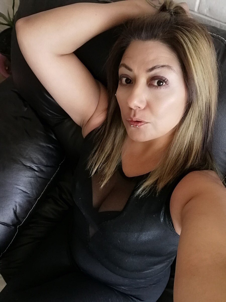 Marite69 (@marite69), OnlyFans creator