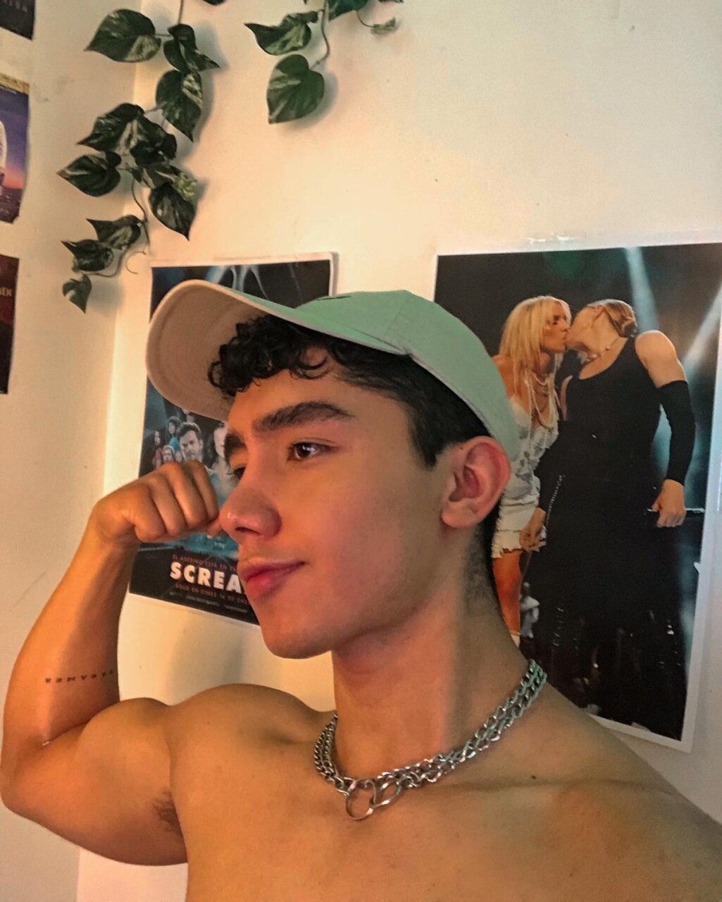 Marlonolen (@marlonolen), OnlyFans creator
