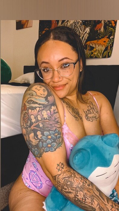 Marmarbebe (@marmarbebe), OnlyFans creator