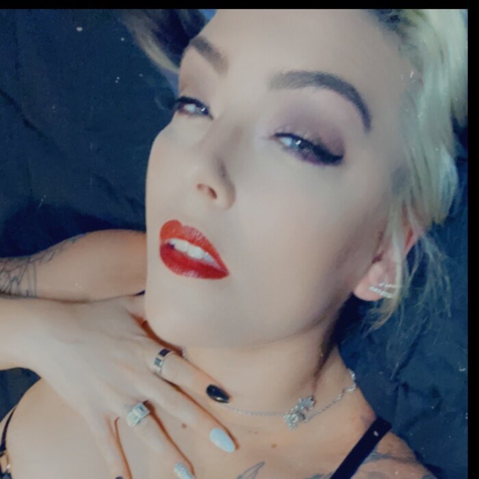 Maskedintattoos (@maskedintattoos), OnlyFans creator