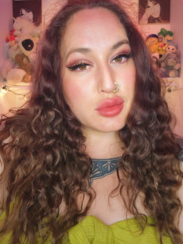 Masmasmimosa (@masmasmimosa), OnlyFans creator