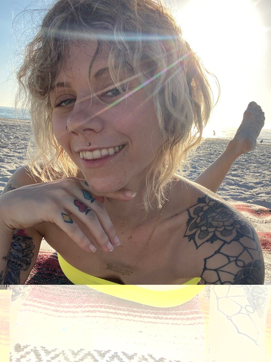 Masochistmermaid (@masochistmermaid), OnlyFans creator
