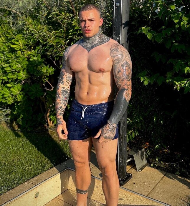 Mattycavallihot (@mattycavallihot), OnlyFans creator